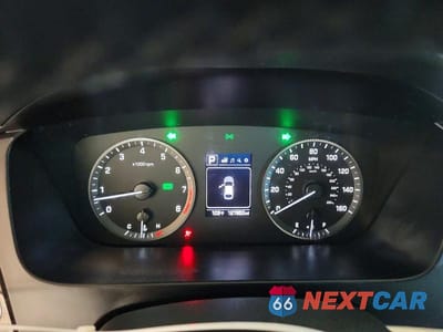 Zdjęcie 9 z 12 samochodu: 2017 HYUNDAI SONATA LIMITED VIN:5NPE34AF1HH445904 - miniatura