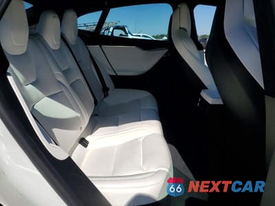 Zdjęcie 10 z 12 samochodu: 2017 TESLA MODEL S VIN:5YJSA1E22HF222347 - miniatura