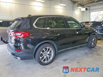 Trzecie zdjęcie samochodu z tyłu: 2019 BMW X5 XDRIVE40I VIN:5UXCR6C56KLL24096 - miniatura