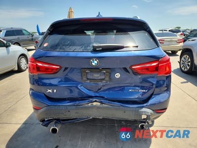 Zdjęcie 6 z 13 samochodu: 2021 BMW X1 XDRIVE28I VIN:WBXJG9C04M5T33040 - miniatura