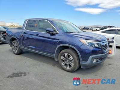 Czwarte zdjęcie samochodu z boku: 2019 HONDA RIDGELINE RTL VIN:5FPYK3F53KB018716 - miniatura