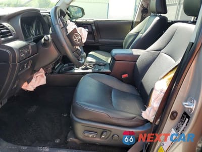 Zdjęcie 7 z 13 samochodu: 2021 TOYOTA 4RUNNER TRD PRO VIN:JTELU5JR8M5957525 - miniatura