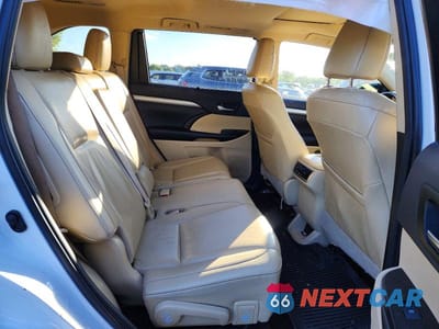 Zdjęcie 11 z 13 samochodu: 2019 TOYOTA HIGHLANDER HYBRID XLE VIN:5TDJGRFH5KS076816 - miniatura