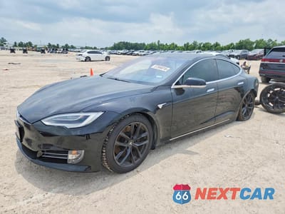 2020 TESLA MODEL S 5YJSA1E22LF399943 - główne zdjęcie licytacji z USA - miniatura