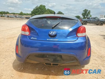 Zdjęcie 6 z 12 samochodu: 2016 HYUNDAI VELOSTER BASE VIN:KMHTC6AD5GU248980 - miniatura