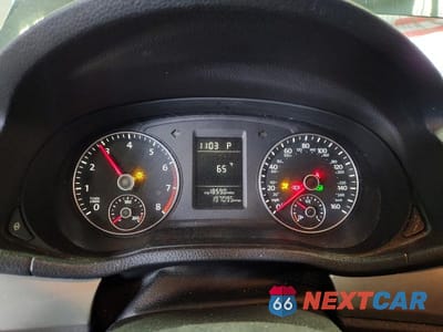 Zdjęcie 9 z 13 samochodu: 2012 VOLKSWAGEN PASSAT S VIN:1VWAP7A35CC075147 - miniatura