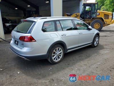 Trzecie zdjęcie samochodu z tyłu: 2017 VOLKSWAGEN GOLF ALLTRACK S VIN:3VWH17AU6HM507498 - miniatura