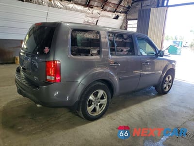 Trzecie zdjęcie samochodu z tyłu: 2015 HONDA PILOT EXL VIN:5FNYF4H50FB048259 - miniatura