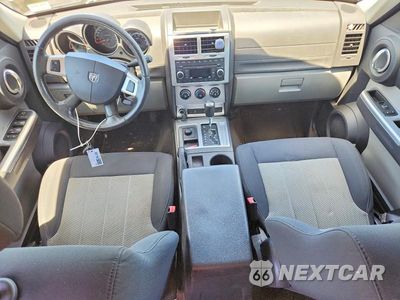 Zdjęcie 8 z 13 samochodu: 2010 DODGE NITRO SXT VIN:1D4PU5GK9AW134756 - miniatura