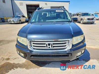Piąte zdjęcie samochodu w środku: 2013 HONDA RIDGELINE RTL VIN:5FPYK1F50DB008233 - miniatura