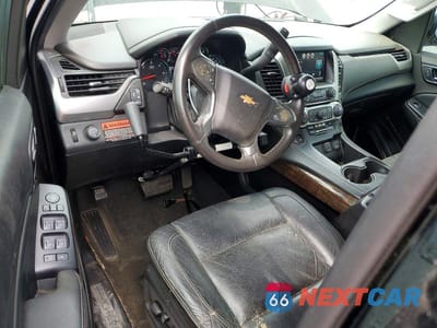 Zdjęcie 8 z 12 samochodu: 2015 CHEVROLET SUBURBAN C1500 LT VIN:1GNSCJKC2FR623290 - miniatura