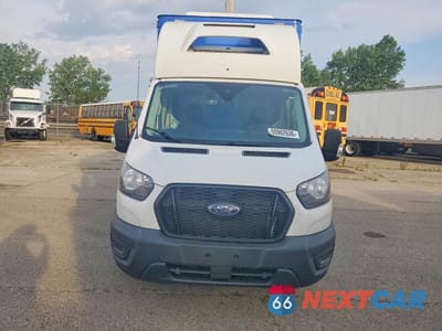 Piąte zdjęcie samochodu w środku: 2023 FORD TRANSIT DELIVERY TRUCK VIN:1FDBW5ZG2PKA11015 - miniatura