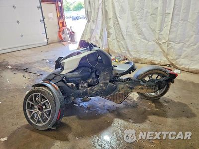 Trzecie zdjęcie samochodu z tyłu: 2024 CAN-AM RYKER VIN:3JB2FEF49RJ000429 - miniatura