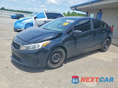 2017 KIA FORTE LX 3KPFK4A71HE058807 - główne zdjęcie licytacji z USA - miniatura