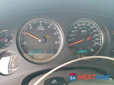 Zdjęcie 9 z 12 samochodu: 2014 GMC YUKON VIN:1GKS1CE0XER120783 - miniatura
