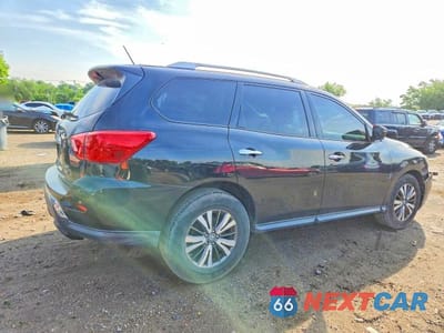 Trzecie zdjęcie samochodu z tyłu: 2018 NISSAN PATHFINDER SV VIN:5N1DR2MM6JC603241 - miniatura