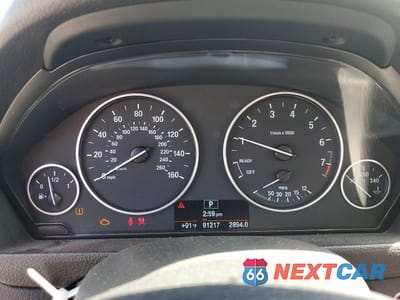 Zdjęcie 9 z 13 samochodu: 2015 BMW 328 I VIN:WBA3A5C56FF610700 - miniatura