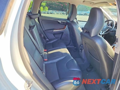 Zdjęcie 10 z 13 samochodu: 2017 VOLVO XC60 T6 INSCRIPTION VIN:YV449MRU9H2122678 - miniatura