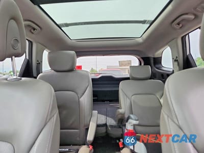 Zdjęcie 10 z 13 samochodu: 2017 HYUNDAI SANTA FE LIMITED ULTIMATE VIN:KM8SRDHF0HU216624 - miniatura