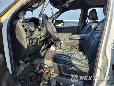 Zdjęcie 7 z 11 samochodu: 2022 RAM 2500 TRADESMAN VIN:3C6UR5CL6NG271293 - miniatura