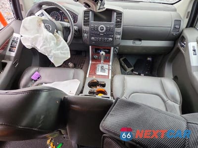 Zdjęcie 8 z 12 samochodu: 2012 NISSAN PATHFINDER S VIN:5N1AR1NB5CC609528 - miniatura