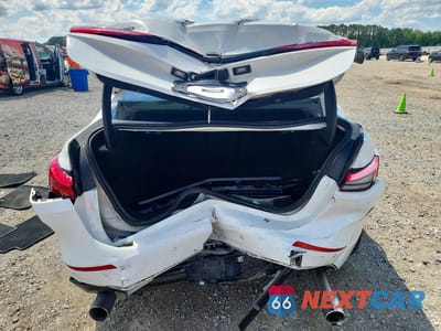 Zdjęcie 6 z 12 samochodu: 2021 BMW 228XI VIN:WBA73AK01M7G32267 - miniatura