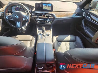 Zdjęcie 8 z 12 samochodu: 2017 BMW 540 XI VIN:WBAJE7C31HG889573 - miniatura