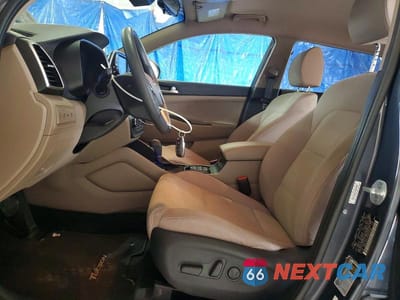 Zdjęcie 7 z 13 samochodu: 2019 HYUNDAI TUCSON SEL VIN:KM8J33AL5KU025098 - miniatura