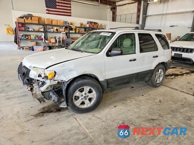 2005 FORD ESCAPE XLT 1FMYU93195KA70507 - główne zdjęcie licytacji z USA - miniatura