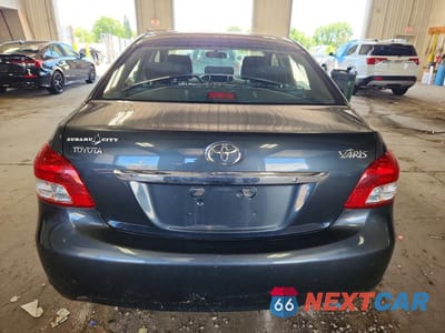 Zdjęcie 6 z 12 samochodu: 2008 TOYOTA YARIS BASE VIN:JTDBT903X81276089 - miniatura