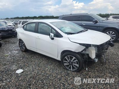 Czwarte zdjęcie samochodu z boku: 2025 NISSAN VERSA SV VIN:3N1CN8EV1SL817021 - miniatura