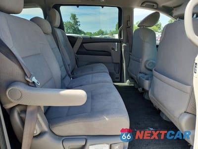 Zdjęcie 11 z 13 samochodu: 2016 HONDA ODYSSEY SE VIN:5FNRL5H39GB113144 - miniatura