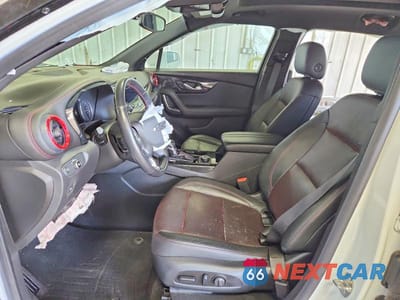 Zdjęcie 7 z 14 samochodu: 2019 CHEVROLET BLAZER RS VIN:3GNKBJRS5KS638549 - miniatura