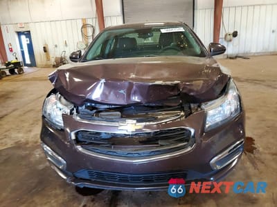 Piąte zdjęcie samochodu w środku: 2015 CHEVROLET CRUZE LT VIN:1G1PC5SB1F7238451 - miniatura