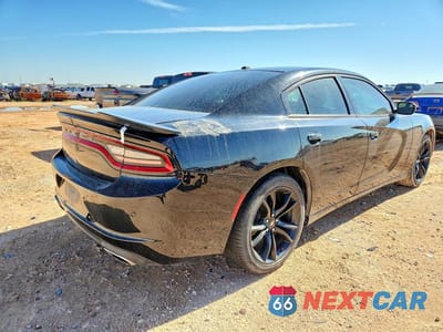 Trzecie zdjęcie samochodu z tyłu: 2018 DODGE CHARGER SXT VIN:2C3CDXBG8JH163940 - miniatura