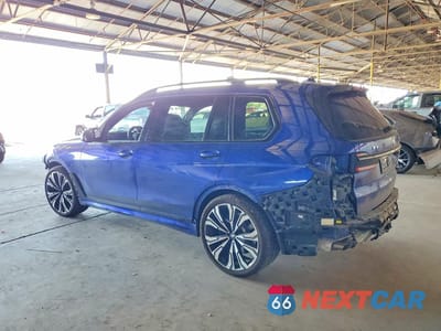 Drugie zdjęcie samochodu z przodu: 2023 BMW X7 M60I VIN:5UX33EM0XP9R55243 - miniatura