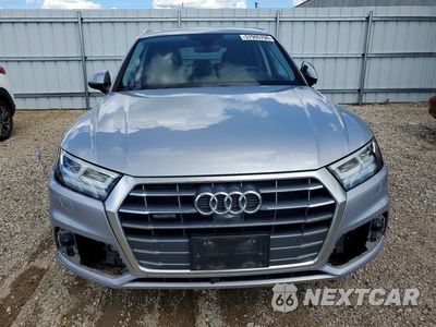 Piąte zdjęcie samochodu w środku: 2019 AUDI Q5 PRESTIGE VIN:WA1CNAFY6K2048346 - miniatura