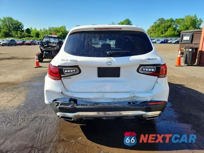 Zdjęcie 6 z 14 samochodu: 2022 MERCEDES-BENZ GLC 300 4MATIC VIN:W1N0G8EB0NV399564 - miniatura