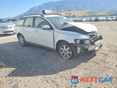 Czwarte zdjęcie samochodu z boku: 2007 VOLVO V50 2.4I VIN:YV1MW390X72271872 - miniatura