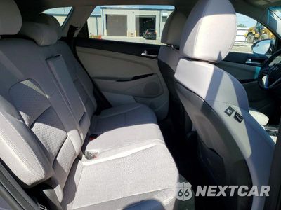 Zdjęcie 10 z 12 samochodu: 2019 HYUNDAI TUCSON SE VIN:KM8J23A49KU048735 - miniatura