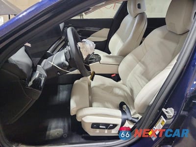 Zdjęcie 7 z 12 samochodu: 2026 BMW 550 XE VIN:WBA13FK00TCW71521 - miniatura