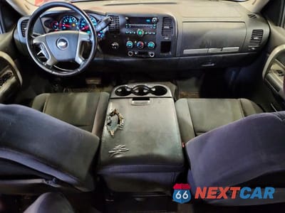 Zdjęcie 8 z 12 samochodu: 2009 CHEVROLET SILVERADO K1500 LT VIN:1GCEK29049Z100254 - miniatura