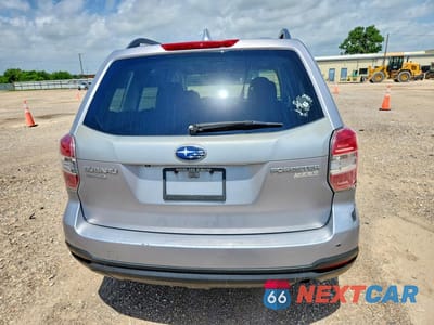 Zdjęcie 6 z 13 samochodu: 2016 SUBARU FORESTER 2.5I PREMIUM VIN:JF2SJADC1GH405331 - miniatura