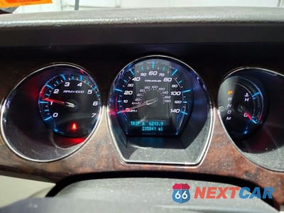 Zdjęcie 9 z 12 samochodu: 2011 FORD TAURUS SEL VIN:1FAHP2EW1BG173971 - miniatura