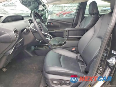Zdjęcie 7 z 13 samochodu: 2020 TOYOTA PRIUS XLE VIN:JTDKARFU4L3115787 - miniatura