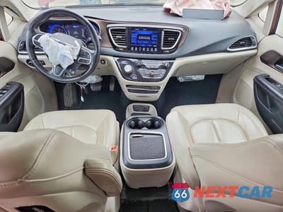 Zdjęcie 8 z 13 samochodu: 2017 CHRYSLER PACIFICA TOURING L PLUS VIN:2C4RC1EG1HR628354 - miniatura