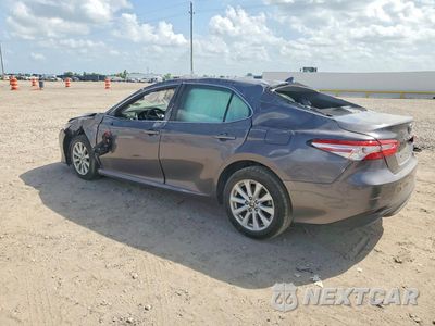 Drugie zdjęcie samochodu z przodu: 2020 TOYOTA CAMRY LE VIN:4T1C11AK1LU985384 - miniatura