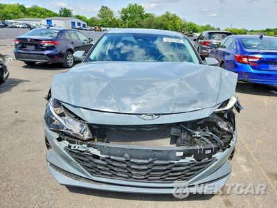 Piąte zdjęcie samochodu w środku: 2023 HYUNDAI ELANTRA SEL VIN:KMHLM4AG9PU391572 - miniatura