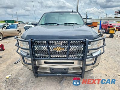 Piąte zdjęcie samochodu w środku: 2013 CHEVROLET SILVERADO C1500 LT VIN:1GCRCSE05DZ180774 - miniatura