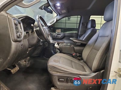 Zdjęcie 7 z 12 samochodu: 2019 CHEVROLET SILVERADO C1500 LT VIN:3GCPWCEKXKG114496 - miniatura